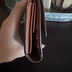 Vintage LV International wallet